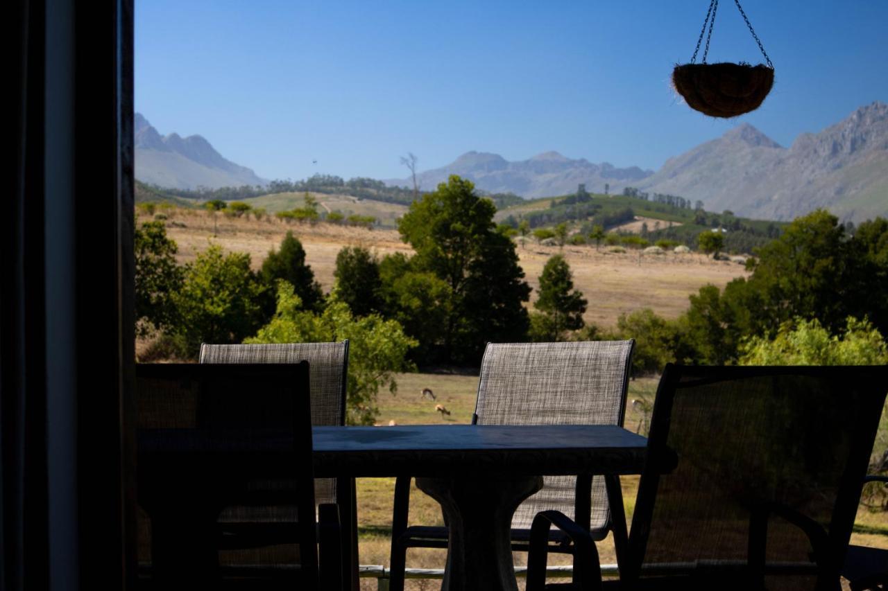 Zebra Cottage And Lodge Stellenbosch Exterior photo